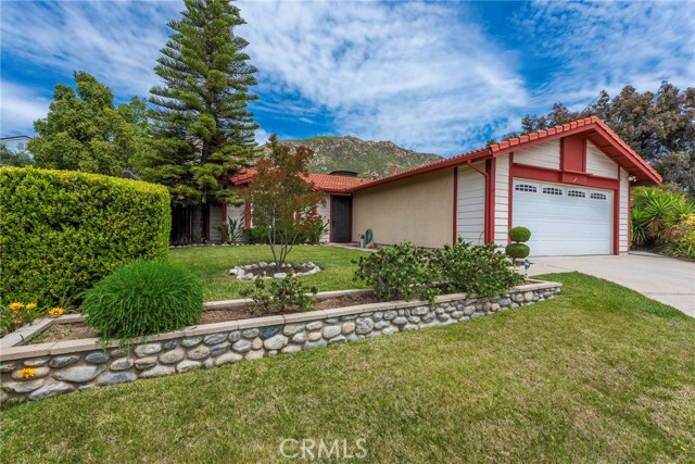 Image 2 for 21948 Glen View Dr, Moreno Valley, CA 92557