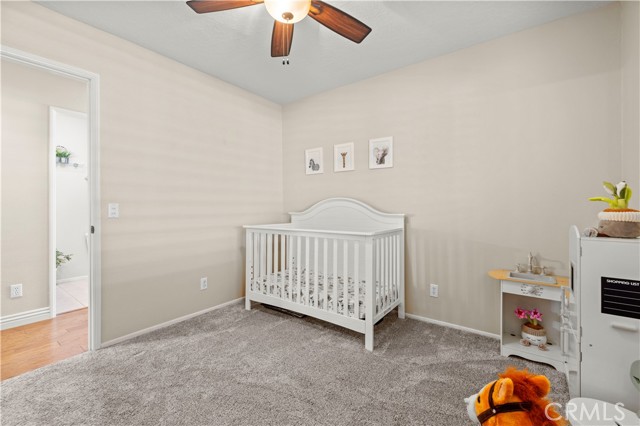 28631 Winterdale Drive, Canyon Country CA: https://media.crmls.org/medias/7454a7a5-77a5-4224-865e-c0e1b41cd5f8.jpg