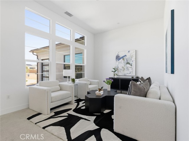 Detail Gallery Image 17 of 36 For 24150 W Corte Zafiro, Valencia,  CA 91354 - 4 Beds | 4/1 Baths