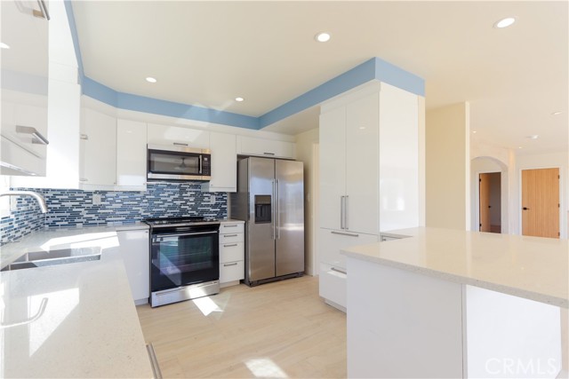 Detail Gallery Image 13 of 30 For 4023 Calle Mayo, San Clemente,  CA 92673 - 2 Beds | 2 Baths