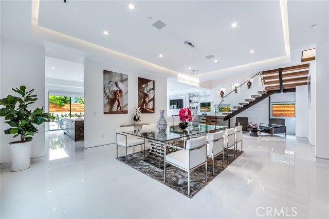 Detail Gallery Image 12 of 34 For 12732 Hortense St., Studio City,  CA 91604 - 5 Beds | 6 Baths