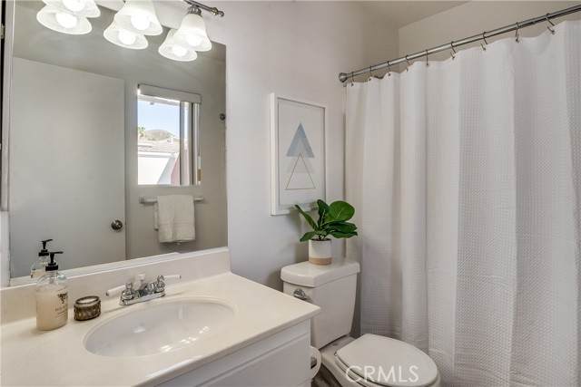 Detail Gallery Image 22 of 34 For 81 Anacapa Ct, Lake Forest,  CA 92610 - 2 Beds | 2/1 Baths