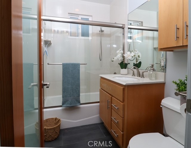 13917 Truro Avenue, Hawthorne CA: https://media.crmls.org/medias/7455de6c-cc0d-4748-acfc-27d82520a0f3.jpg