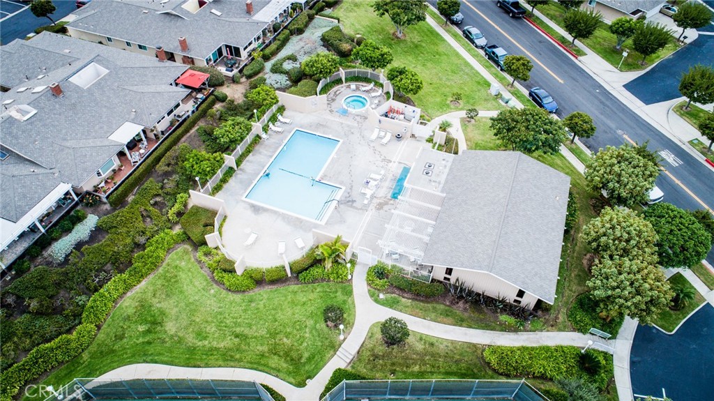 74560bf8 5cea 46c8 80ba 6b6bbf8eca90