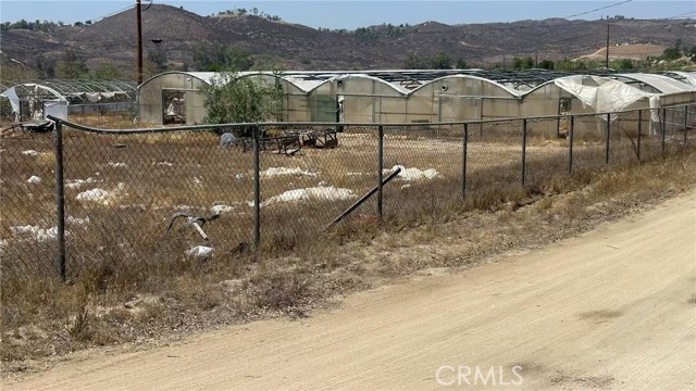 40615 Sage Road, Hemet CA: https://media.crmls.org/medias/74568198-59d0-4c06-bde0-47edaa793ce0.jpg