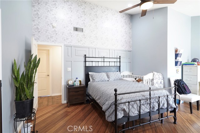 Detail Gallery Image 6 of 19 For 2425 N Fillmore Ave, Rialto,  CA 92377 - 4 Beds | 2 Baths