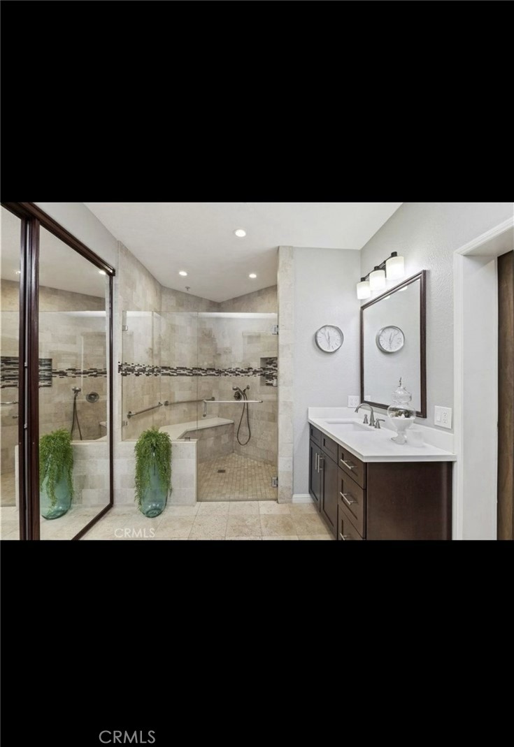 MLS #WS25243042 image #9