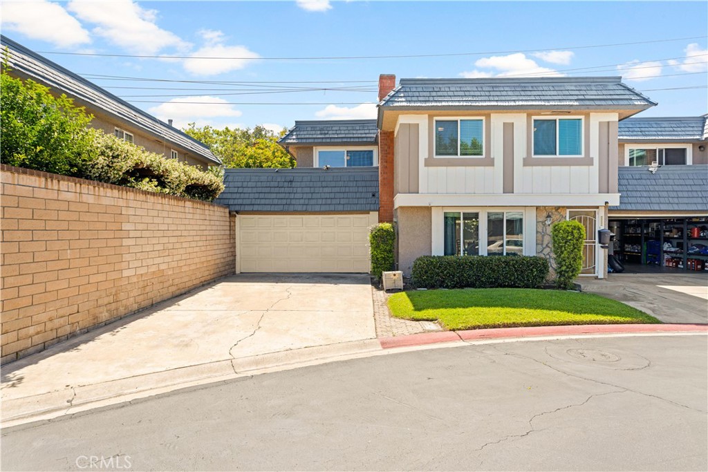 25252 Crocker