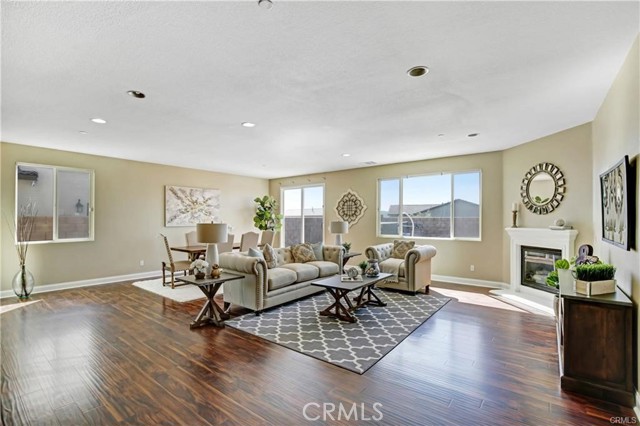 Detail Gallery Image 9 of 27 For 34929 Sage Canyon Ct, Winchester,  CA 92596 - 3 Beds | 2/1 Baths