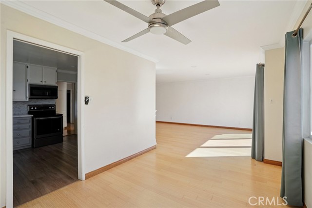 Detail Gallery Image 18 of 33 For 100 Hermosa Ave 3a,  Long Beach,  CA 90802 - 2 Beds | 2 Baths
