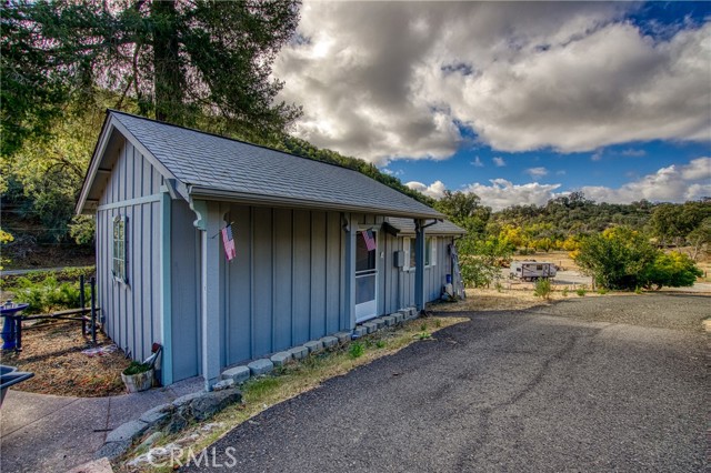 Detail Gallery Image 20 of 55 For 5933 Eickhoff Rd, Lakeport,  CA 95453 - 4 Beds | 3 Baths