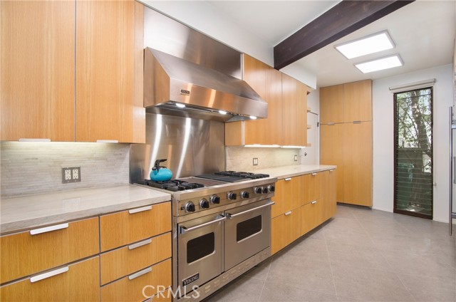 Detail Gallery Image 27 of 52 For 785 Alta Vista, Laguna Beach,  CA 92651 - 3 Beds | 3/1 Baths