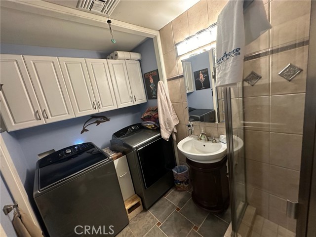 Detail Gallery Image 12 of 21 For 23509 via Chantilly, Valencia,  CA 91355 - 2 Beds | 2 Baths