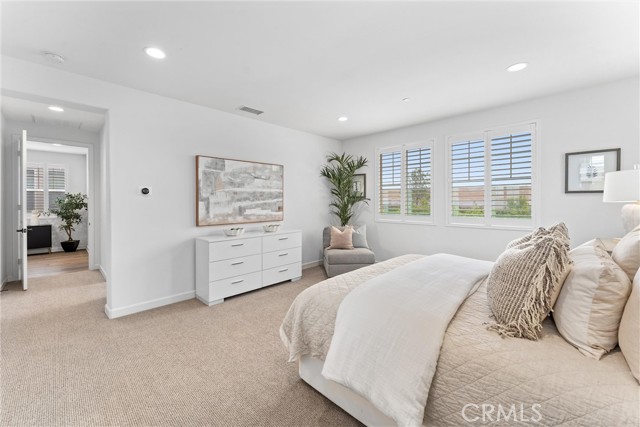 287 Barnes Road, Tustin CA: https://media.crmls.org/medias/74598142-55b4-48b0-b7df-1ad44ebfc05d.jpg