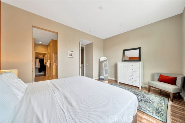 5325 Pacific Terrace, Hawthorne CA: https://media.crmls.org/medias/745a6ea3-2b81-4e23-beb9-a29d54a9bc46.jpg