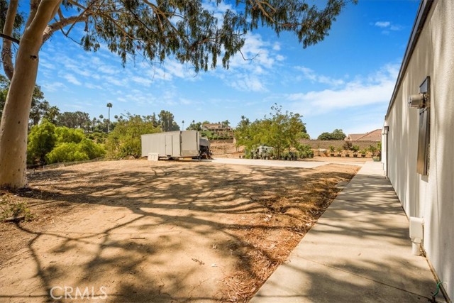 Detail Gallery Image 33 of 39 For 10220 Balmoral Ct, Riverside,  CA 92503 - 3 Beds | 2 Baths