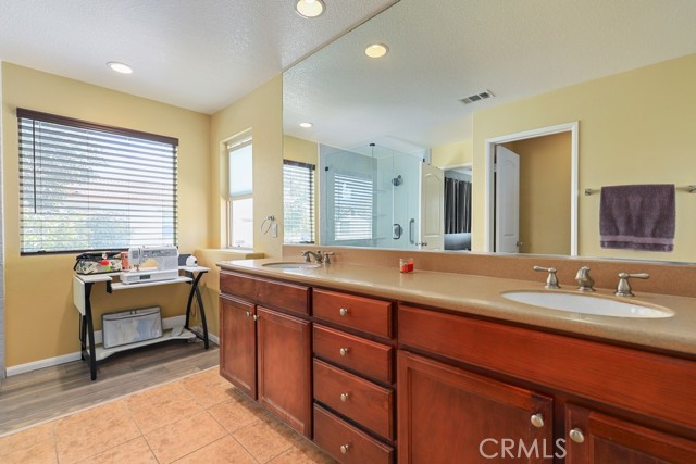 Detail Gallery Image 28 of 43 For 805 Piru Ct, Corona,  CA 92878 - 4 Beds | 2/1 Baths