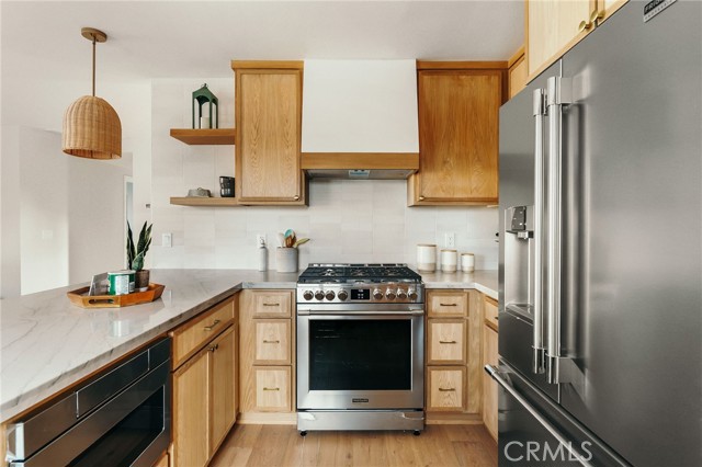 16502 Potter Circle, Huntington Beach CA: https://media.crmls.org/medias/745d5de3-3de2-4f63-af2e-9774e62541d5.jpg