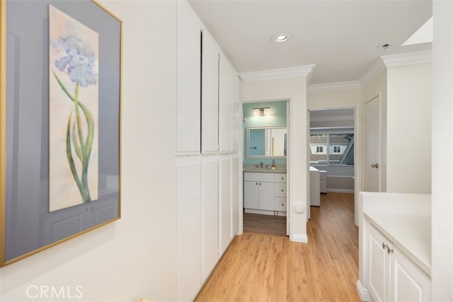 Image 31 of 36 For 5 Sage Hill Lane