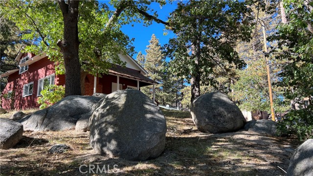 Detail Gallery Image 12 of 43 For 572 Dahlia Dr, Green Valley Lake,  CA 92341 - 3 Beds | 1/1 Baths