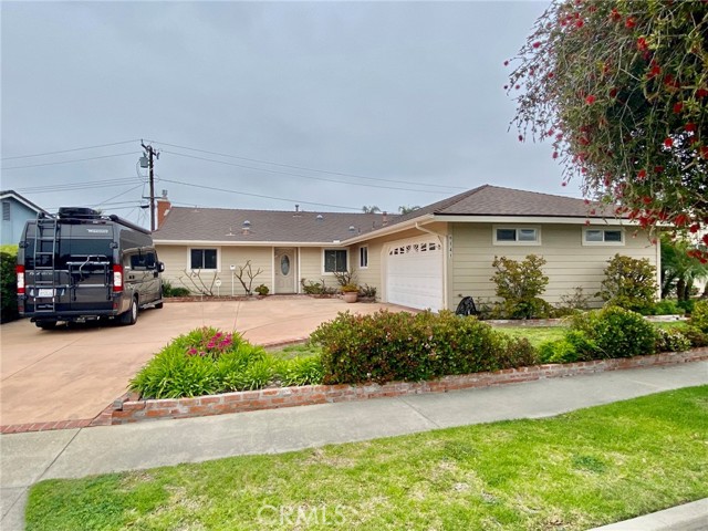 6141 Galipean Dr, Huntington Beach, CA 92647