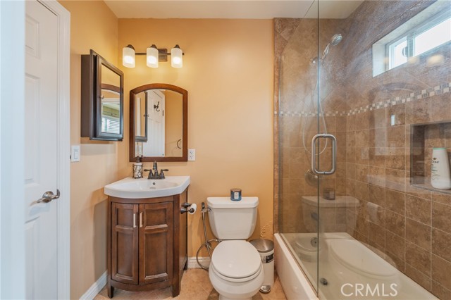 21514 Ellinwood Drive, Torrance CA: https://media.crmls.org/medias/7460f0e0-f895-4e7e-aab7-8a28e3282cf8.jpg