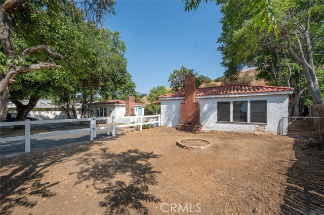 Detail Gallery Image 6 of 32 For 9953 La Tuna Canyon Rd, Sun Valley,  CA 91352 - 3 Beds | 2 Baths