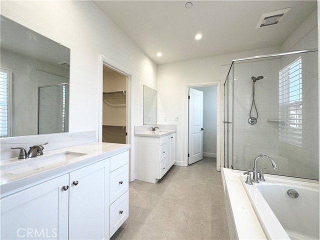 128 Hargrove, Irvine CA: https://media.crmls.org/medias/7461b245-7df8-4a5f-a93d-df44af9b2bda.jpg