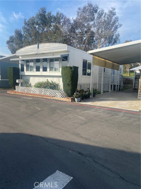 Detail Gallery Image 2 of 29 For 23701 Western, Torrance,  CA 90501 - 2 Beds | 1 Baths