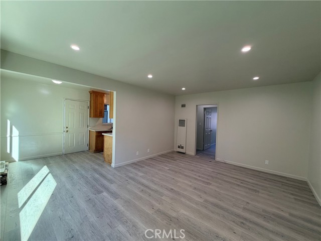 Detail Gallery Image 15 of 15 For 15247 Acre St #C,  North Hills,  CA 91343 - 2 Beds | 1 Baths