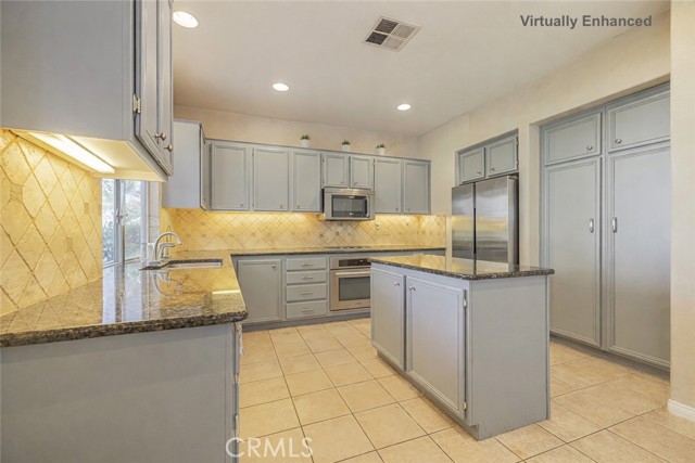 Detail Gallery Image 17 of 59 For 24345 Caladium, Valencia,  CA 91354 - 3 Beds | 2/1 Baths