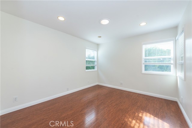 Detail Gallery Image 10 of 22 For 1207 Sycamore, Fullerton,  CA 92831 - 3 Beds | 2 Baths