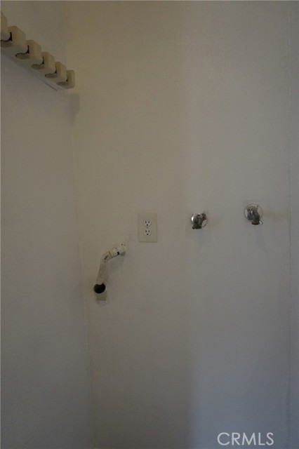 Detail Gallery Image 13 of 32 For 9312 Palm St #206,  Bellflower,  CA 90706 - 2 Beds | 2 Baths