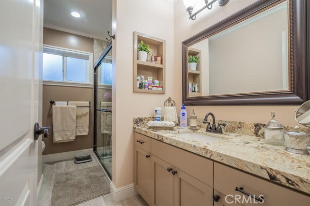 Detail Gallery Image 13 of 20 For 16264 Kalisher St, Granada Hills,  CA 91344 - 3 Beds | 2 Baths