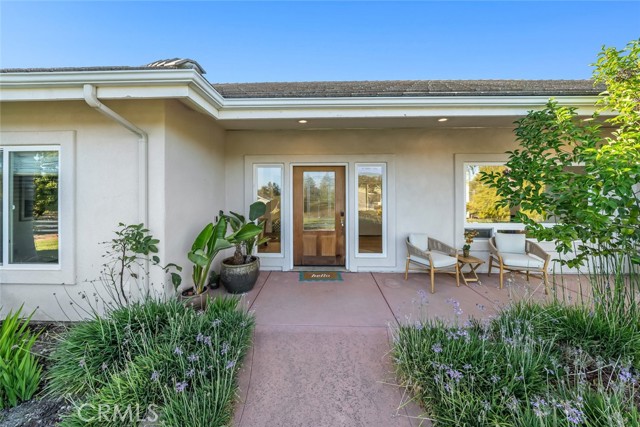 Detail Gallery Image 3 of 59 For 2700 Ardilla Road, Atascadero,  CA 93422 - 4 Beds | 3/1 Baths