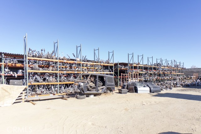 42052 3rd Street, Lancaster, California 93535, ,Commercial Lease,For Rent,42052 3rd Street,CRBB24251746