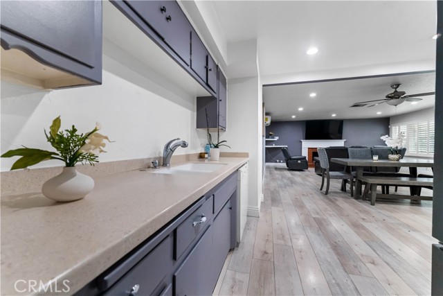 Detail Gallery Image 11 of 27 For 44410 Loneoak, Lancaster,  CA 93534 - 4 Beds | 2 Baths