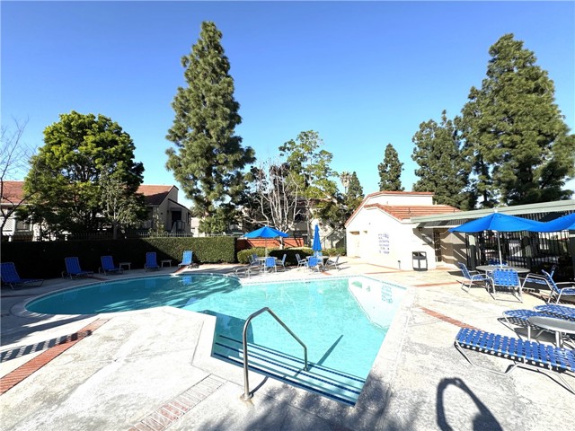 Detail Gallery Image 51 of 53 For 3515 W Stonepine #D,  Anaheim,  CA 92804 - 1 Beds | 1 Baths