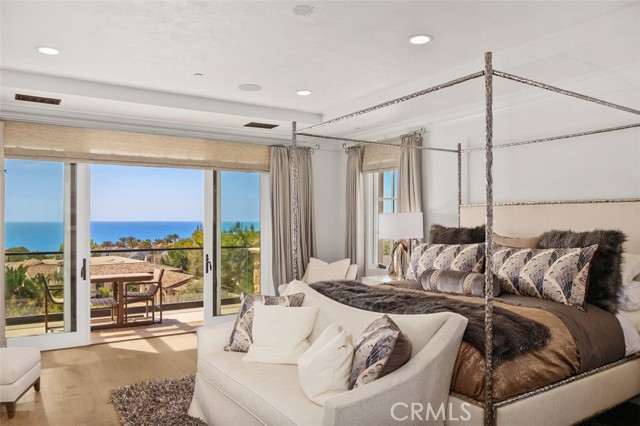 35 Shoreline Drive, Dana Point CA: https://media.crmls.org/medias/74694f9f-6458-4f45-9f62-2b50542859de.jpg