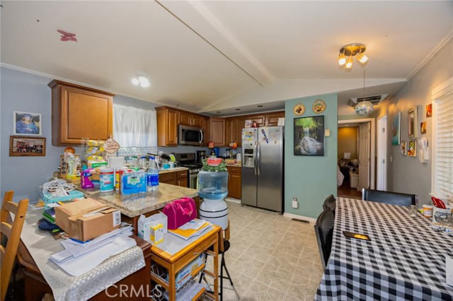 Detail Gallery Image 14 of 29 For 11414 Serra #15,  Apple Valley,  CA 92308 - 2 Beds | 1/1 Baths