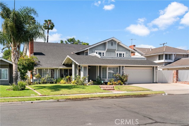 213 E Borromeo Avenue, Placentia CA: https://media.crmls.org/medias/74695549-32c1-4cd6-9249-d98c710af3dc.jpg