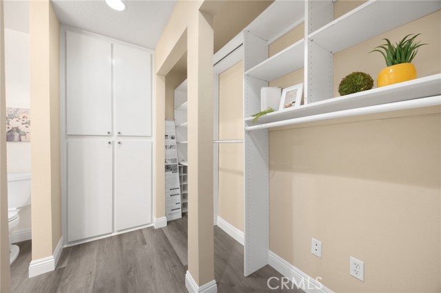Detail Gallery Image 12 of 34 For 3020 Associated Rd #110,  Fullerton,  CA 92835 - 2 Beds | 2 Baths