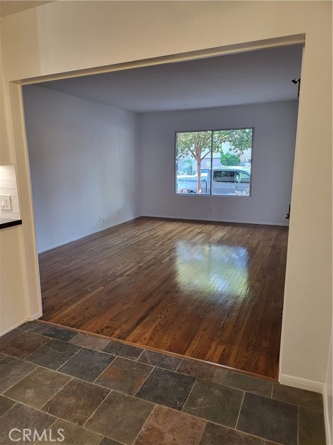 Detail Gallery Image 7 of 14 For 2135 E Florida Street #2,  Long Beach,  CA 90814 - 1 Beds | 1 Baths