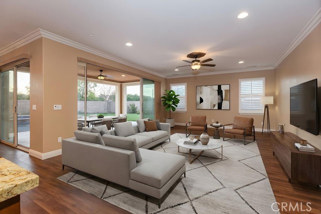 Detail Gallery Image 11 of 28 For 27877 Ladoga, Menifee,  CA 92585 - 5 Beds | 3/1 Baths