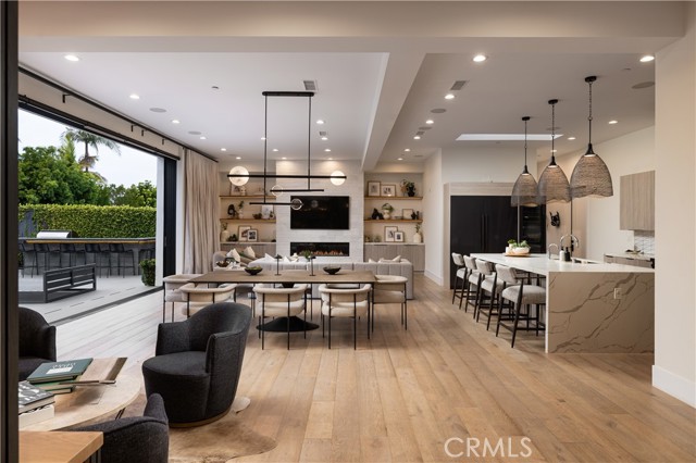 Detail Gallery Image 6 of 44 For 1615 Anita Ln, Newport Beach,  CA 92660 - 4 Beds | 4/1 Baths