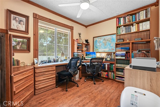 3087 Casitas Avenue, Altadena CA: https://media.crmls.org/medias/746aadab-7b32-411b-8537-4e3ce204f4a6.jpg