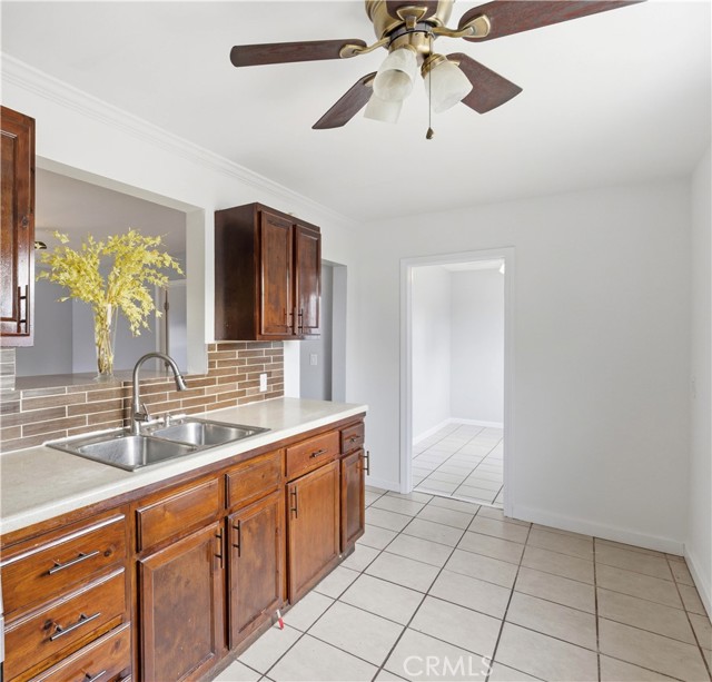 Detail Gallery Image 34 of 43 For 12232 Truesdale, Sun Valley,  CA 91352 - 5 Beds | 4 Baths