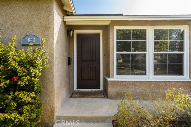 Detail Gallery Image 6 of 43 For 1840 Elmfield Ave, Long Beach,  CA 90815 - 3 Beds | 1/1 Baths