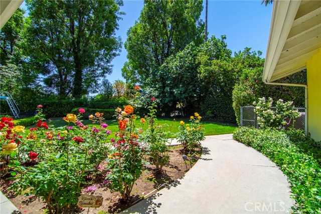 Detail Gallery Image 44 of 48 For 4510 Triste Pl, Tarzana,  CA 91356 - 4 Beds | 3 Baths