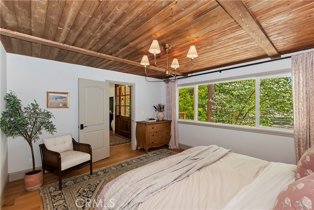 Detail Gallery Image 37 of 74 For 468 Sky View Ridge Dr, Lake Arrowhead,  CA 92352 - 3 Beds | 3/1 Baths